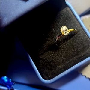 Oval 1ct Lab Grown Diamond Band